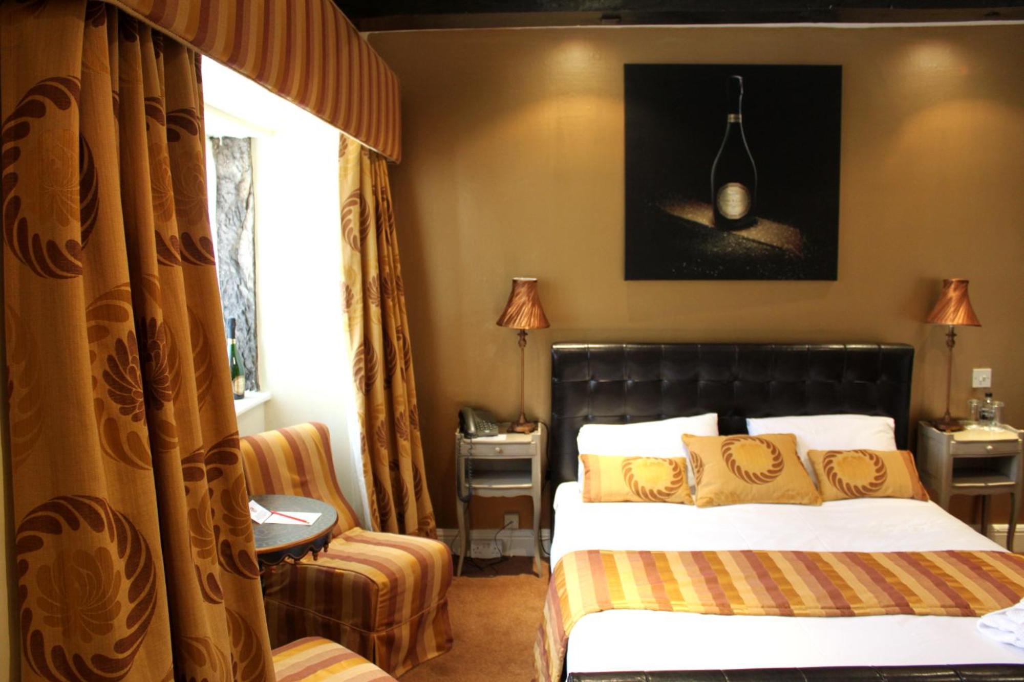 Bert'S Rooms At The Black Horse Inn Brighouse Ngoại thất bức ảnh
