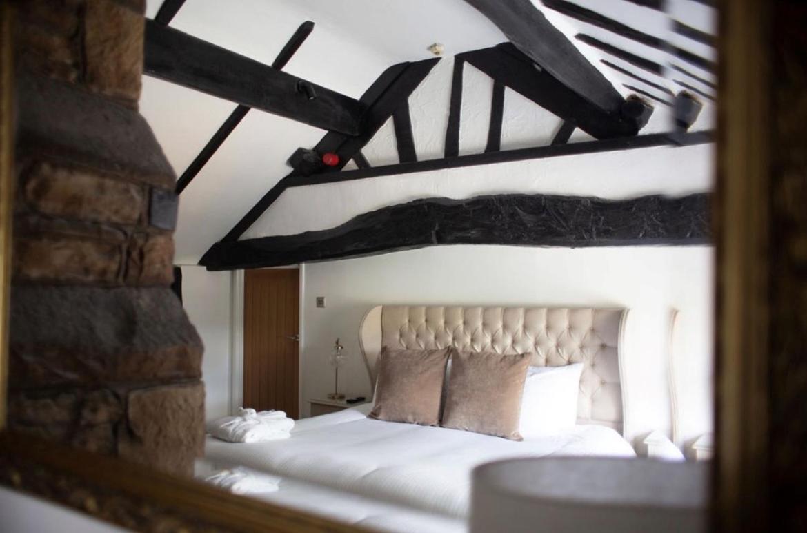 Bert'S Rooms At The Black Horse Inn Brighouse Ngoại thất bức ảnh